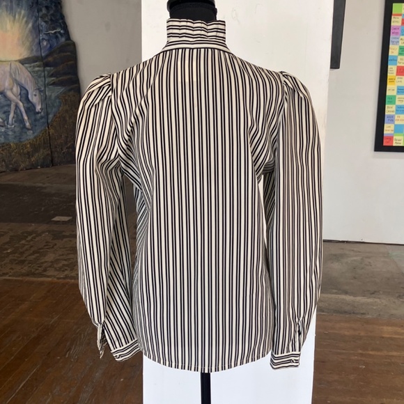 Vintage cottage style striped black and white top - Picture 5 of 9